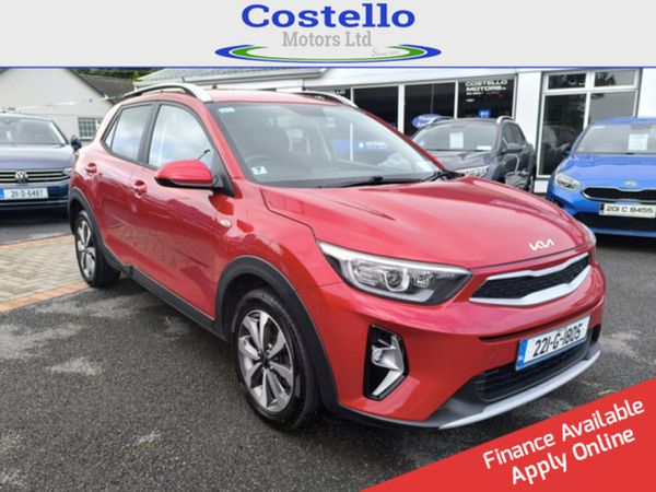 Kia Stonic Estate/Jeep, Petrol, 2022, Red