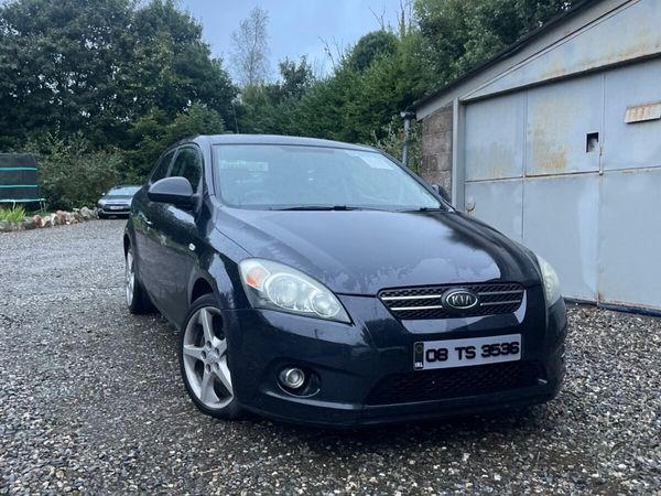 Kia Ceed Hatchback, Diesel, 2008, Black