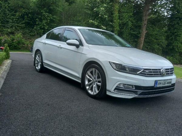 Volkswagen Passat Saloon, Diesel, 2017, White