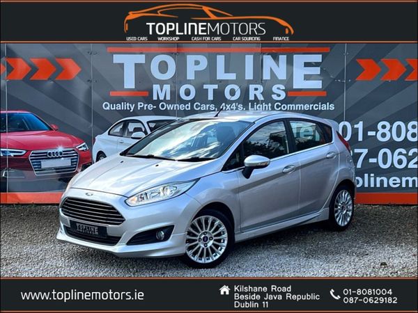 Ford Fiesta Hatchback, Petrol, 2015, Silver