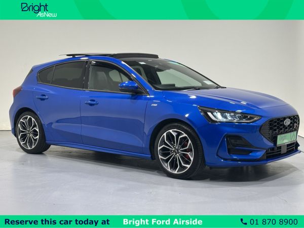 Ford Focus Hatchback, Petrol, 2024, Blue