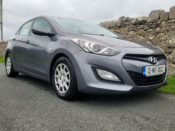 Hyundai i30 Hatchback, Diesel, 2012, Grey