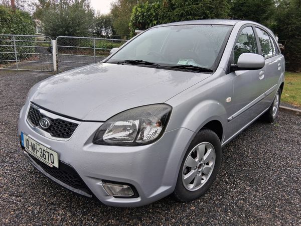 Kia Rio Hatchback, Diesel, 2010, Silver