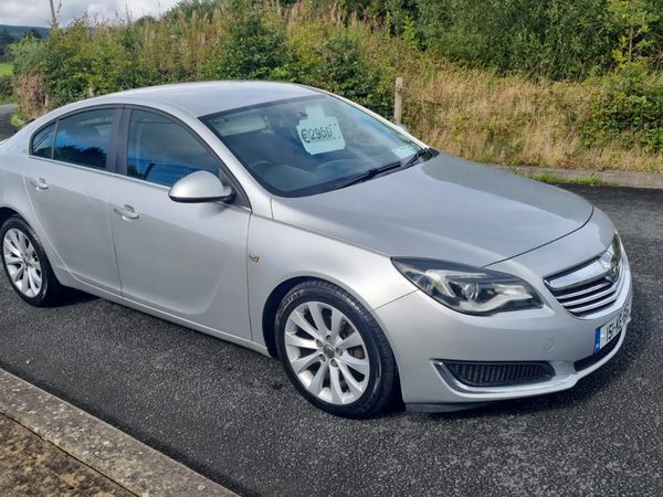 Vauxhall Insignia Hatchback, Diesel, 2015, Silver