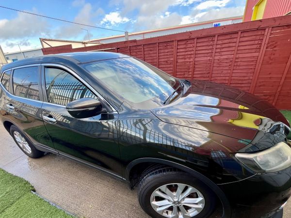 Nissan X-Trail SUV, Diesel, 2017, Green