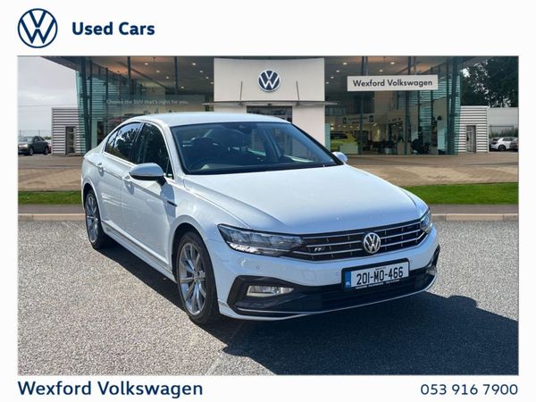 Volkswagen Passat Saloon, Diesel, 2020, White
