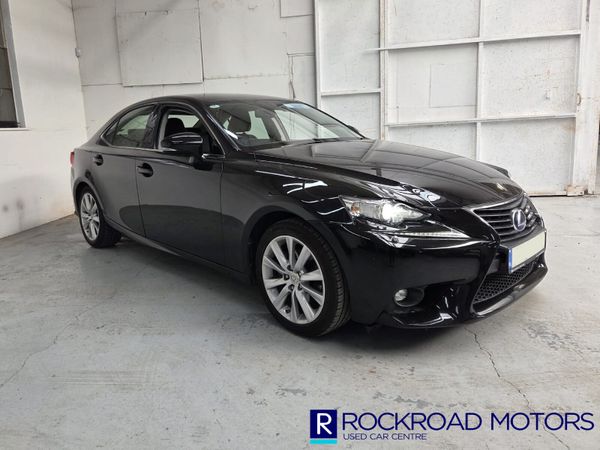 Lexus IS Saloon, Petrol Hybrid, 2015, Black