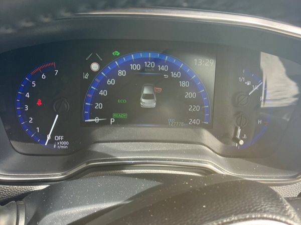Toyota Corolla Saloon, Petrol Hybrid, 2021, Grey