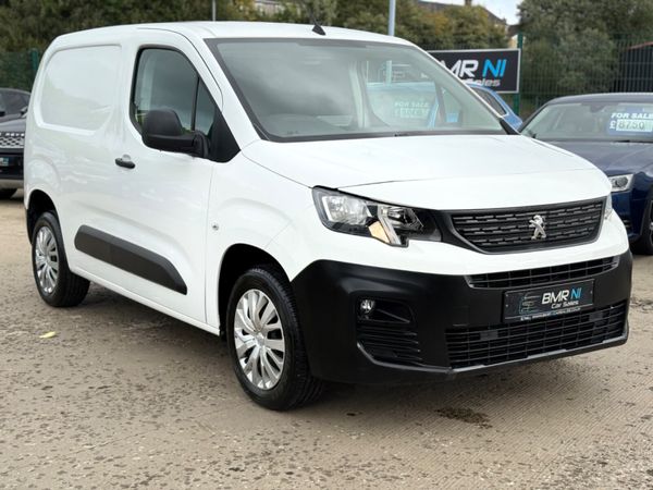 Peugeot Partner MPV, Diesel, 2020, White
