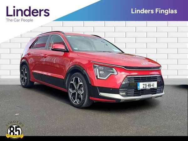 Kia Niro SUV, Petrol Plug-in Hybrid, 2023, Red