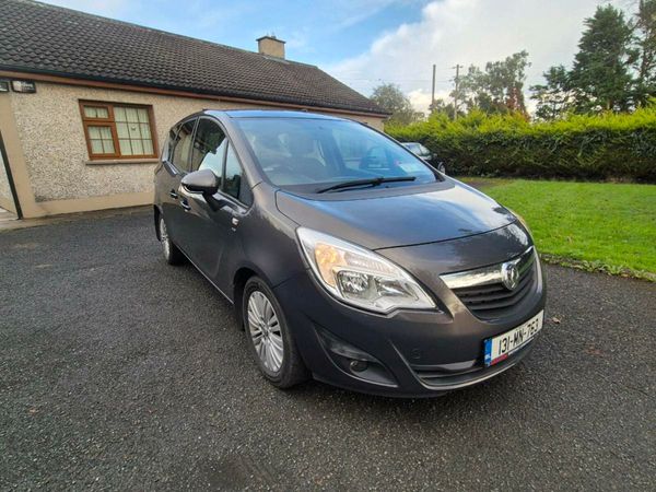 Vauxhall Meriva MPV, Petrol, 2013, Grey