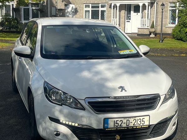 Peugeot 308 Hatchback, Diesel, 2015, White