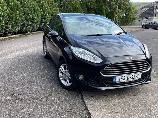 Ford Fiesta Hatchback, Petrol, 2015, Black