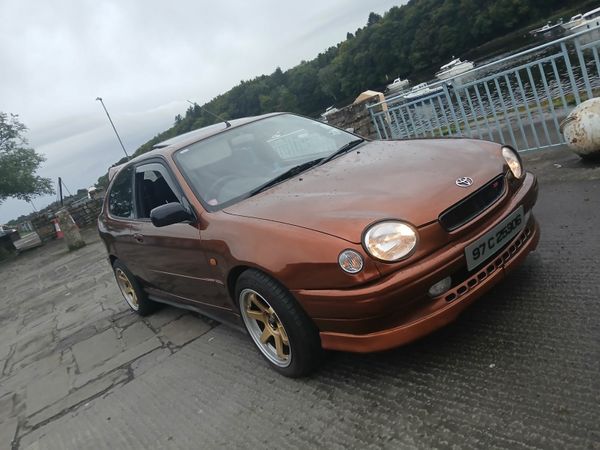 Toyota Corolla Hatchback, Petrol, 1997, Red