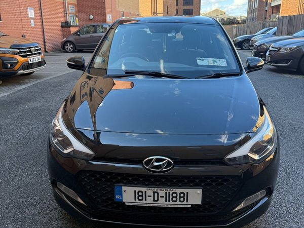 Hyundai i20 Hatchback, Petrol, 2018, Black