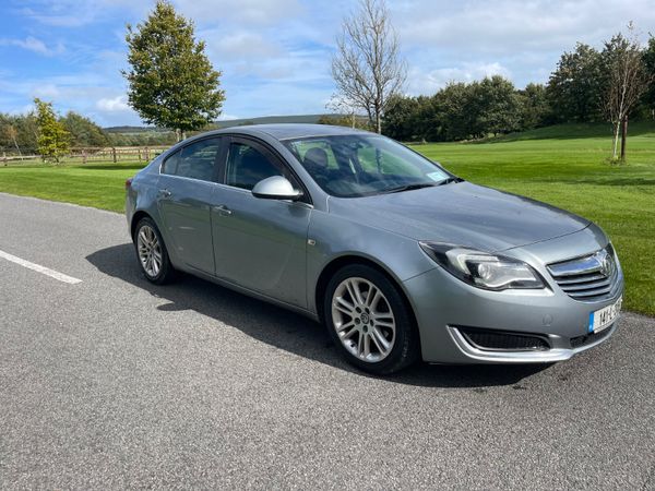 Vauxhall Insignia Hatchback, Diesel, 2014, Silver