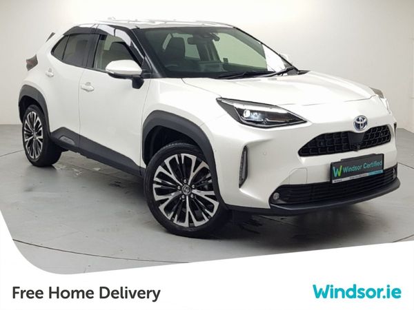 Toyota Yaris Cross SUV, Petrol Hybrid, 2022, White