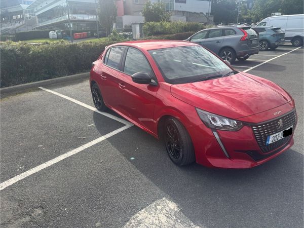 Peugeot 208 Hatchback, Petrol, 2020, Red