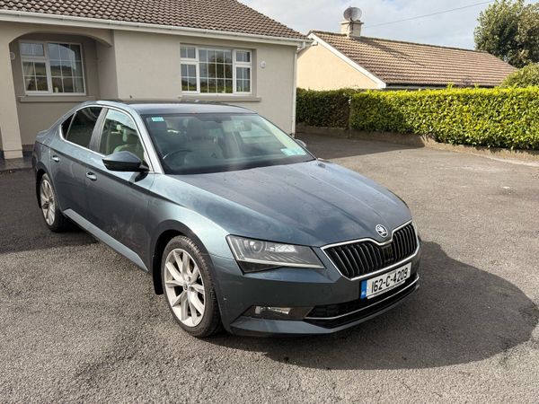 Skoda Superb Saloon, Diesel, 2016, Grey