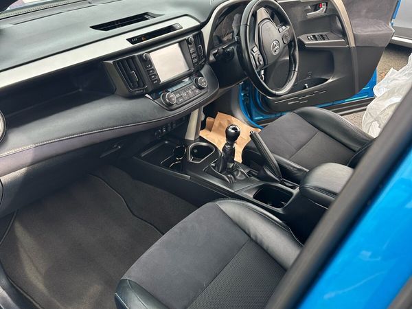 Toyota RAV4 SUV, Diesel, 2016, Blue