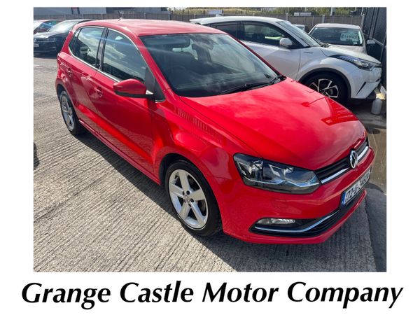 Volkswagen Polo Hatchback, Petrol, 2017, Red