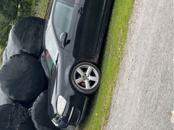 Volkswagen Jetta Saloon, Diesel, 2010, Black