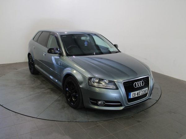 Audi A3 Hatchback, Diesel, 2013, Grey