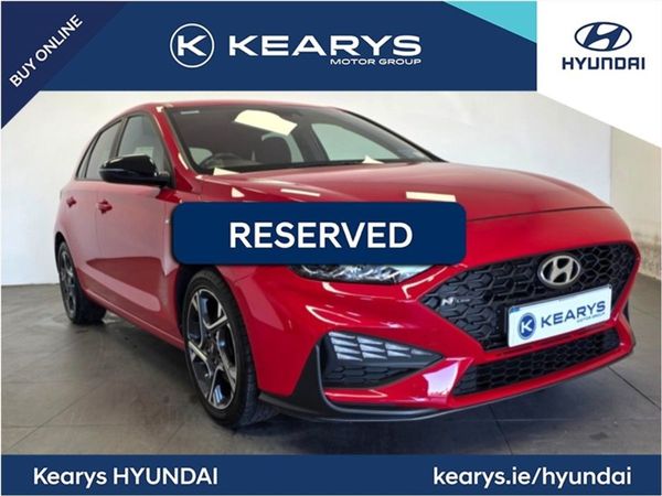 Hyundai i30 Hatchback, Petrol, 2022, Red