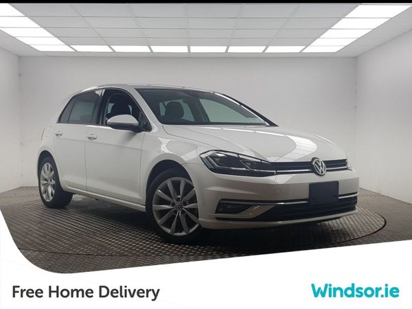 Volkswagen Golf Hatchback, Petrol, 2019, White