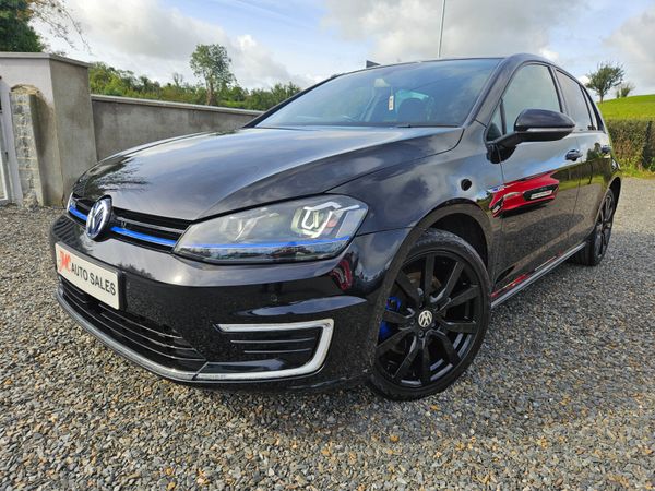 Volkswagen Golf Hatchback, Petrol Hybrid, 2016, Black