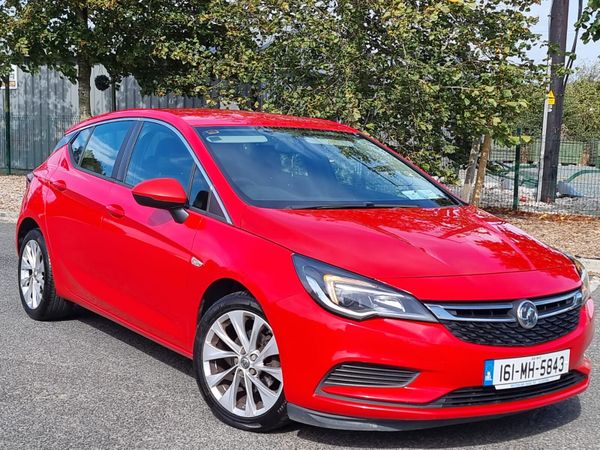 Vauxhall Astra Hatchback, Diesel, 2016, Red