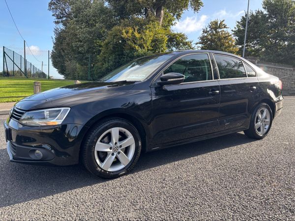Volkswagen Jetta Saloon, Petrol, 2014, Black