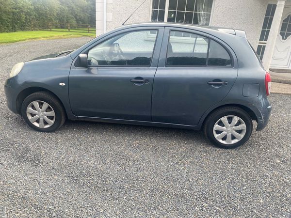 Nissan Micra Hatchback, Petrol, 2011, Grey