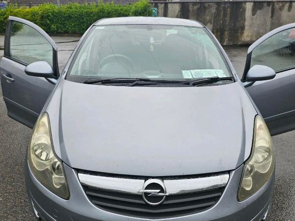Opel Corsa Hatchback, Petrol, 2008, Silver