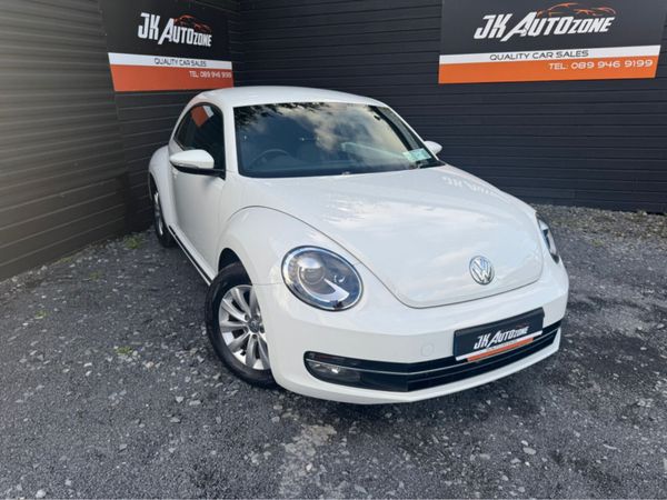 Volkswagen Beetle Hatchback, Petrol, 2014, White