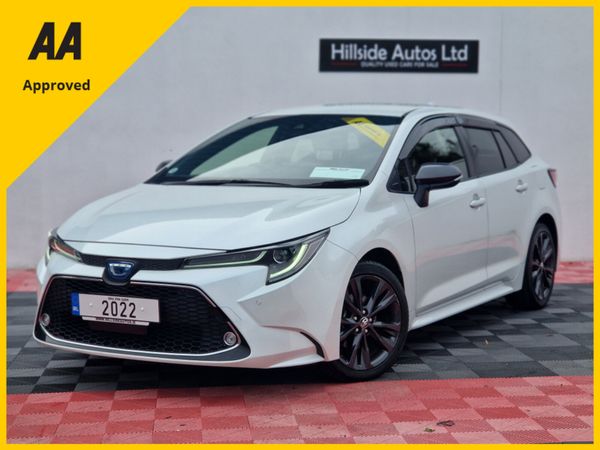Toyota Corolla Estate, Petrol Hybrid, 2022, White