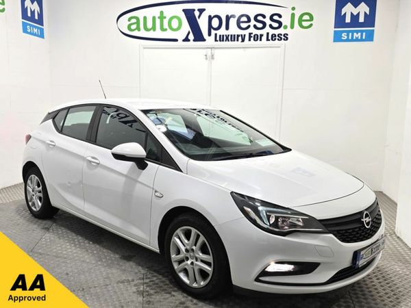 Opel Astra Hatchback, Petrol, 2018, White