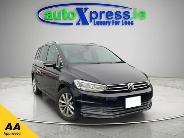 Volkswagen Touran MPV, Diesel, 2019, Black