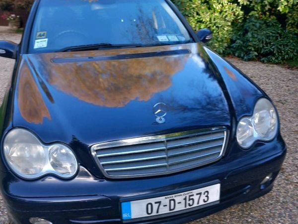 Mercedes-Benz C-Class Saloon, Petrol, 2007, Blue