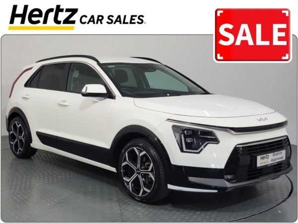 Kia Niro SUV, Petrol Hybrid, 2023, White
