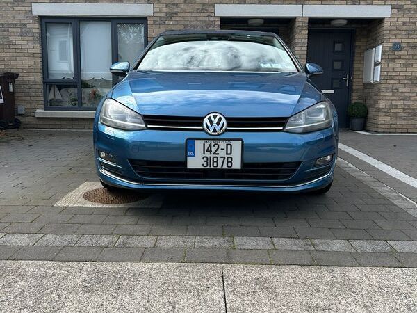 Volkswagen Golf Hatchback, Petrol, 2014, Blue
