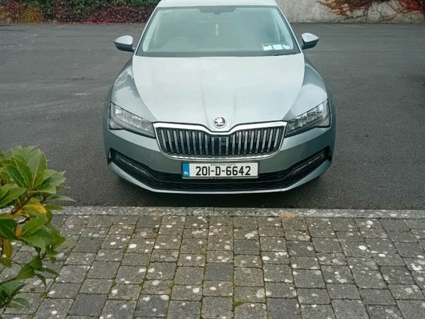 Skoda Superb Saloon, Diesel, 2020, Grey