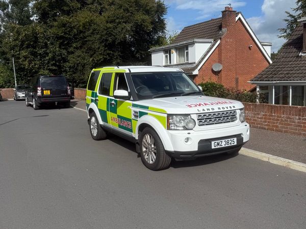 Land Rover Discovery SUV, Diesel, 2012, White
