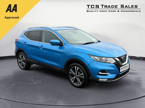 Nissan Qashqai Hatchback, Diesel, 2017, Blue