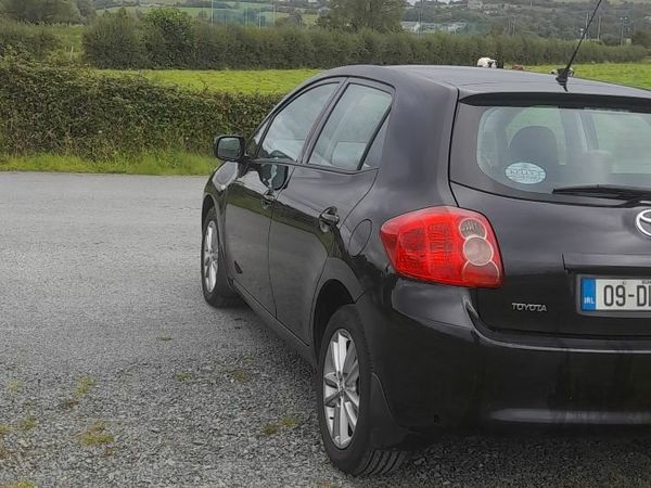 Toyota Auris Hatchback, Petrol, 2009, Black