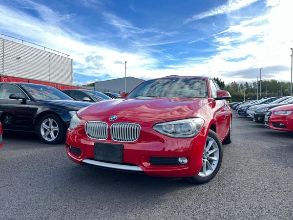 BMW 1-Series Hatchback, Petrol, 2012, Red