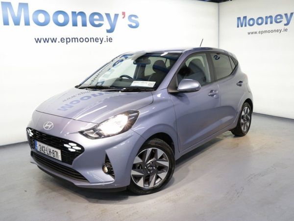 Hyundai i10 Hatchback, Petrol, 2024, Blue
