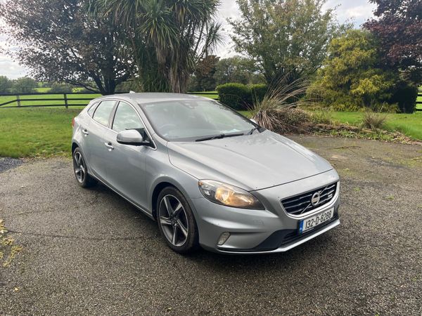 Volvo V40 Hatchback, Diesel, 2013, Silver
