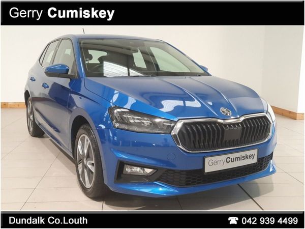 Skoda Fabia Hatchback, Petrol, 2022, Blue