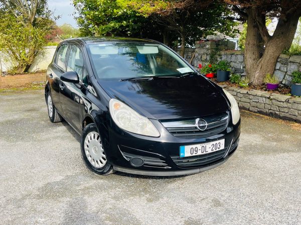 Opel Corsa Hatchback, Petrol, 2009, Black